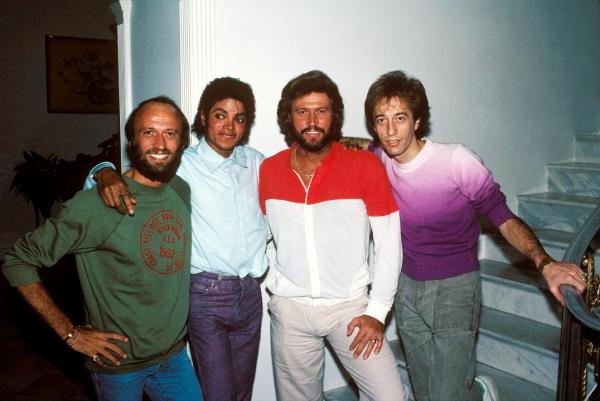 famous-friends-01_600x401.jpg